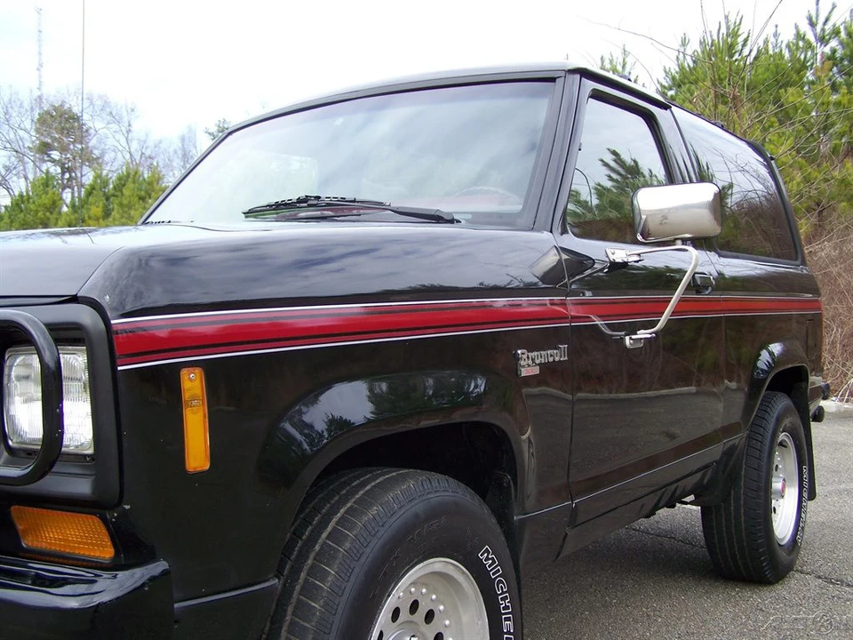 1988 Ford Bronco II - Image 16 of 21