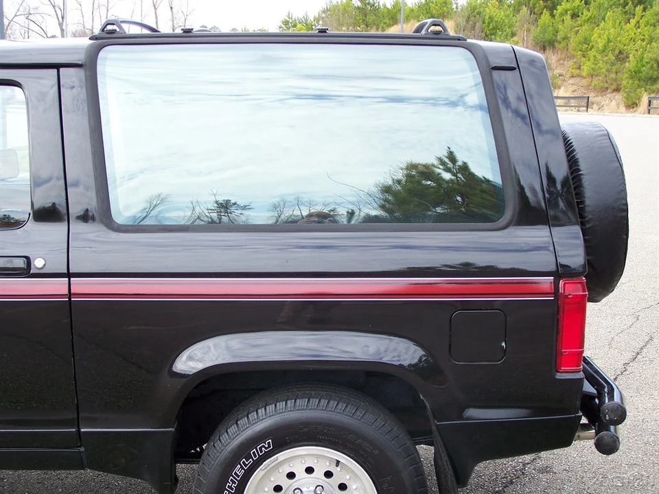 1988 Ford Bronco II - Image 20 of 21