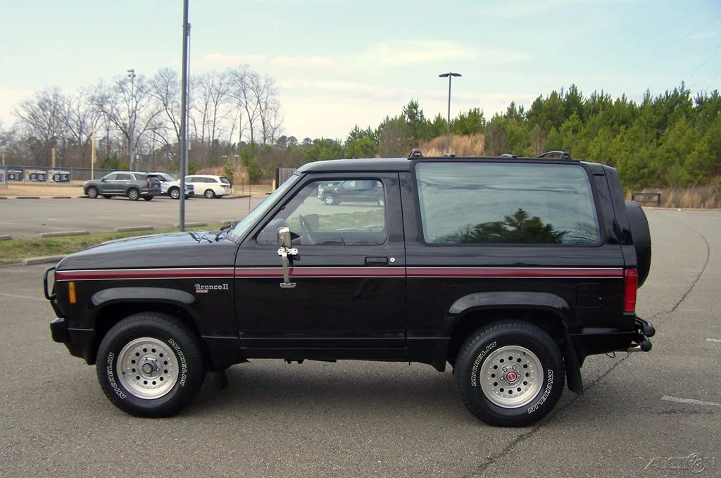 1988 Ford Bronco II - Image 15 of 21