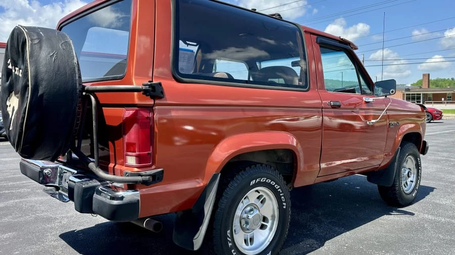 1988 Ford Bronco II - Image 3 of 15