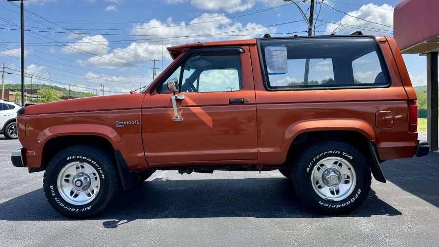 1988 Ford Bronco II - Image 2 of 15