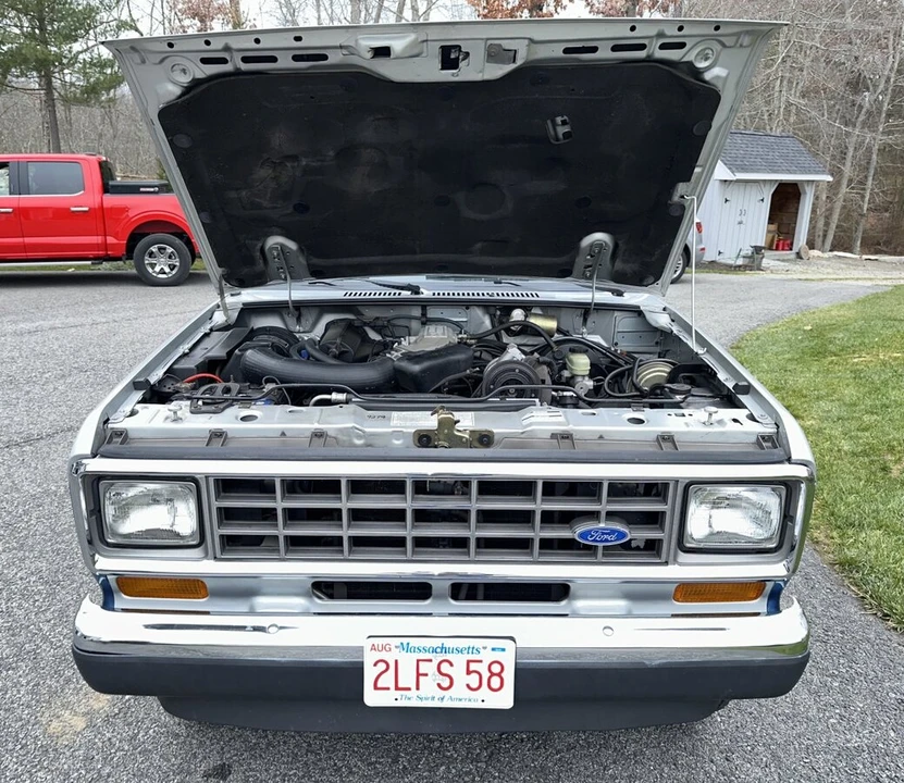 1988 Ford Bronco II - Image 12 of 31