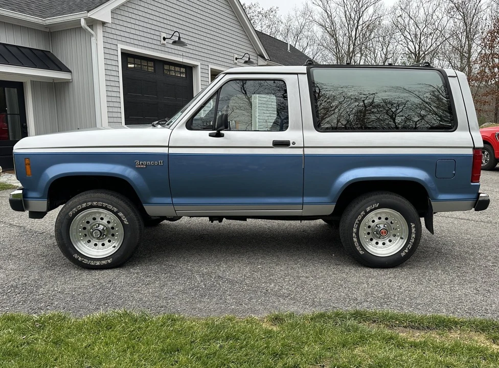 1988 Ford Bronco II - Image 25 of 31