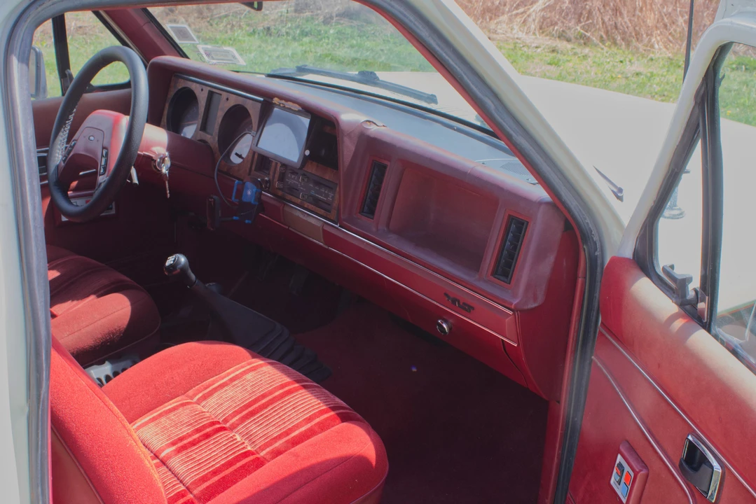 1988 Ford Bronco 4th Gen - Image 28 of 31
