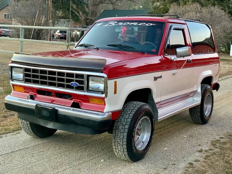 1988 Ford Bronco II - Image 9 of 21