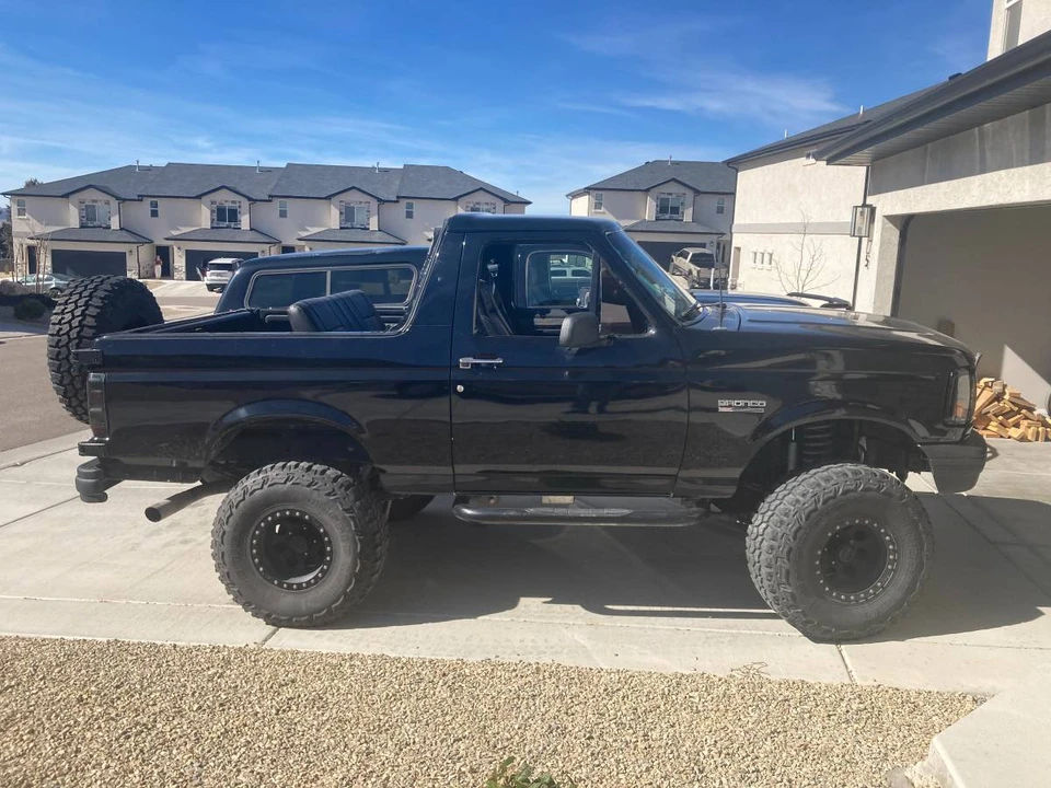 1988 Ford Bronco 4th Gen - Image 2 of 3