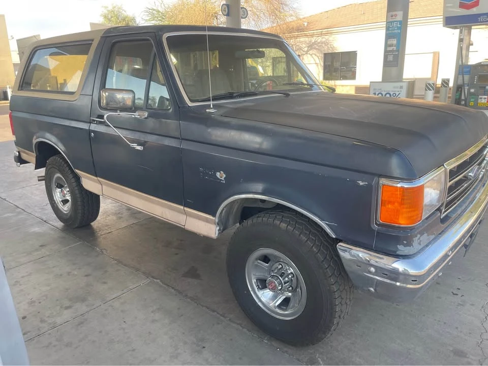 1988 Ford Bronco 4th Gen - Image 2 of 10