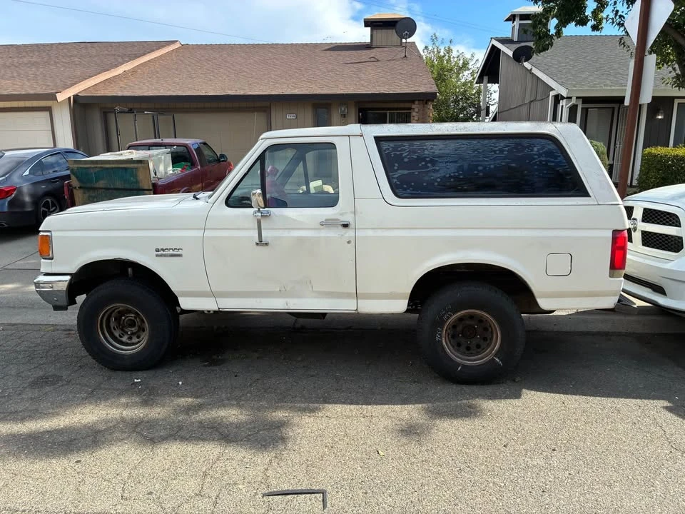 1988 Ford Bronco 4th Gen - Image 3 of 15