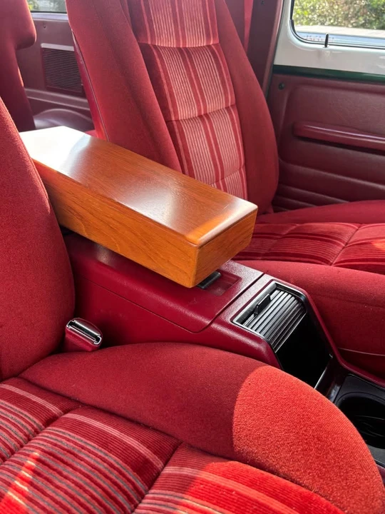 1988 Ford Bronco 4th Gen - Image 9 of 17