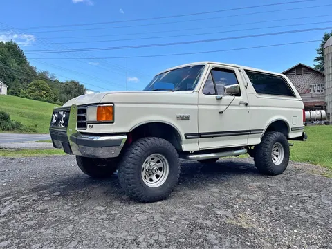 1988 Ford Bronco XLT