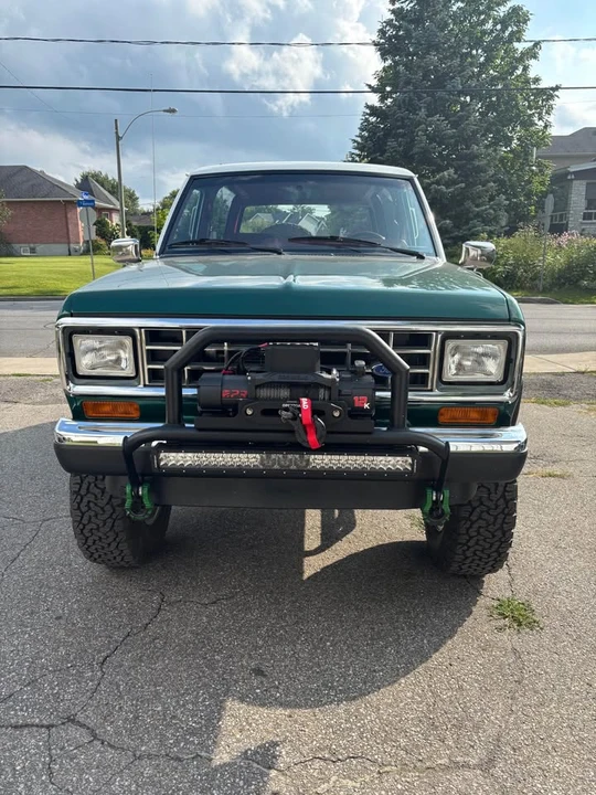 1988 Ford Bronco 4th Gen - Image 2 of 17
