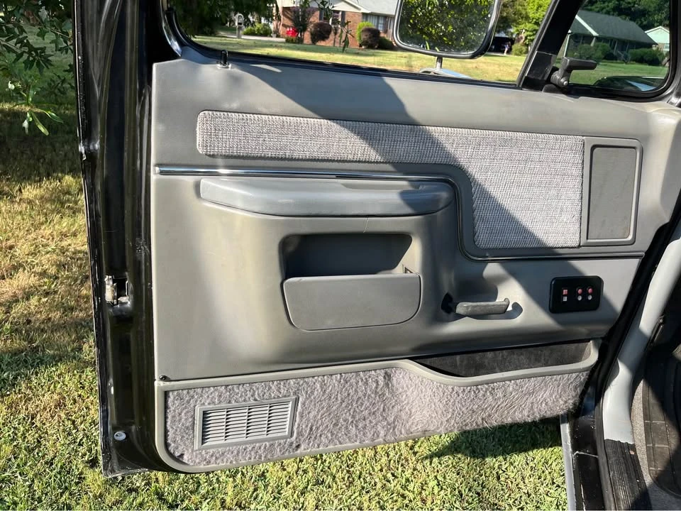 1988 Ford Bronco 4th Gen - Image 8 of 12