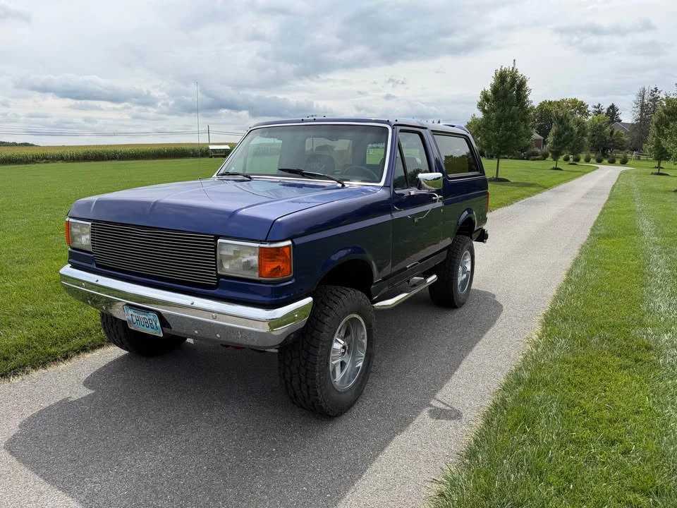 1988 Ford Bronco 4th Gen - Image 2 of 7