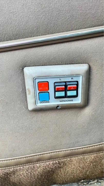 1988 Ford Bronco 4th Gen - Image 11 of 11