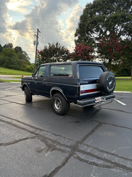 1988 Ford Bronco 4th Gen - Image 3 of 9