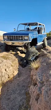 1988 Ford Bronco Sport Rock Crawler