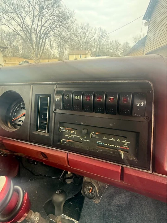 1988 Ford Bronco 4th Gen - Image 11 of 17