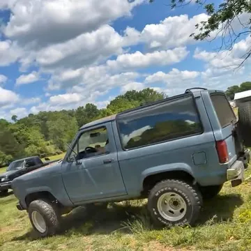 1988 Ford Bronco Sport Utility 2D