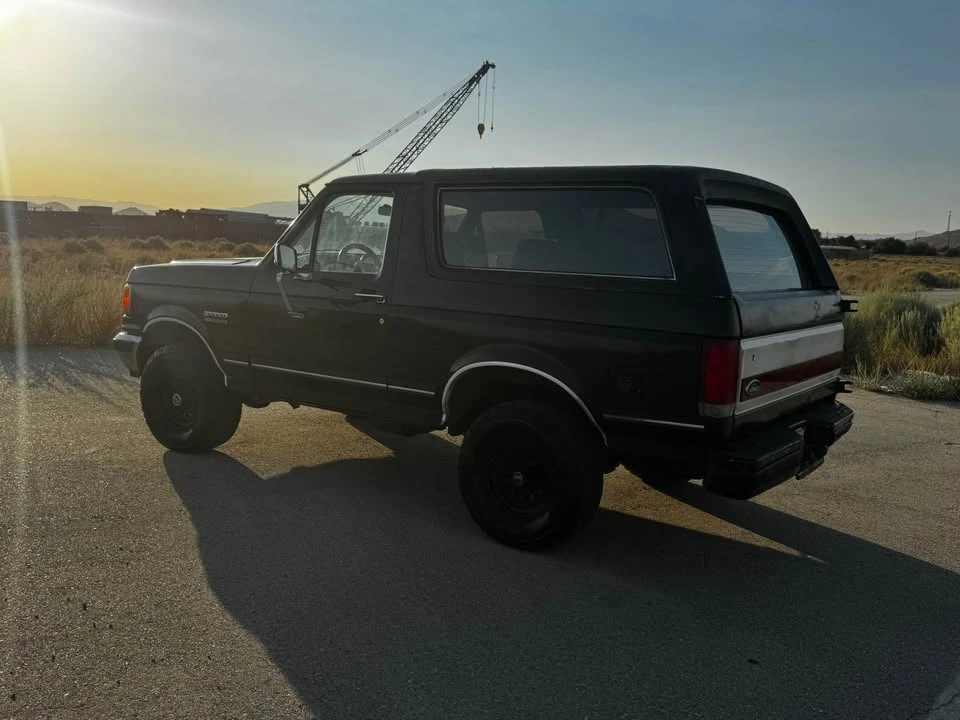 1988 Ford Bronco 4th Gen - Image 2 of 5