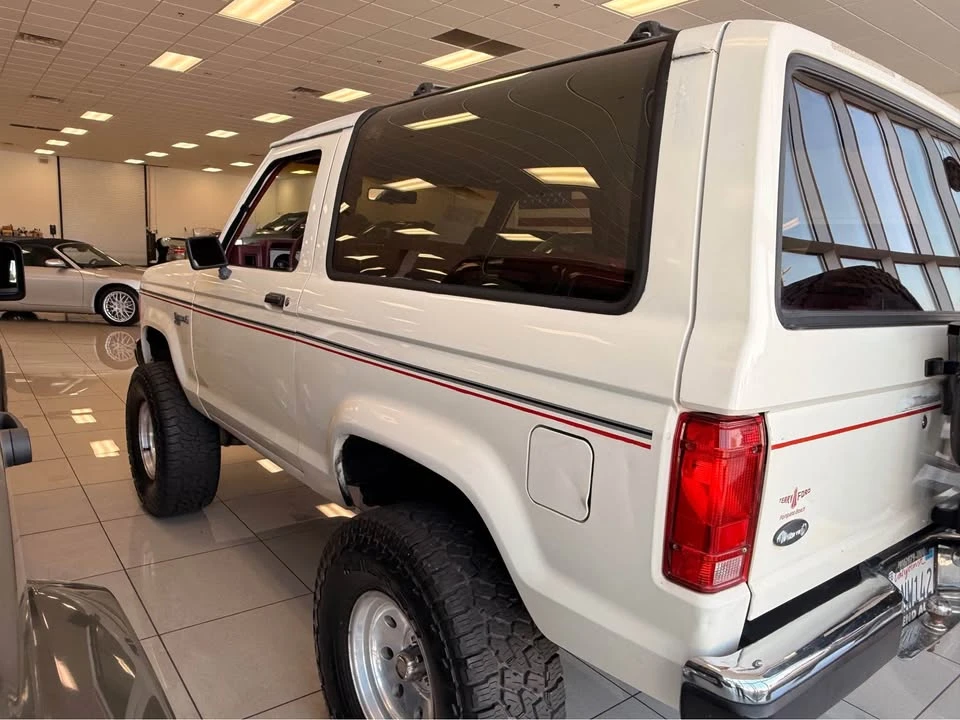 1988 Ford Bronco 4th Gen - Image 4 of 16