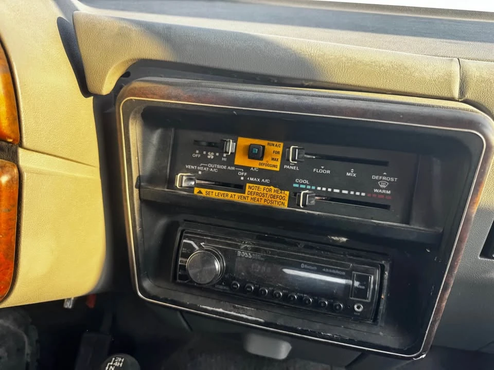 1988 Ford Bronco 4th Gen - Image 5 of 5