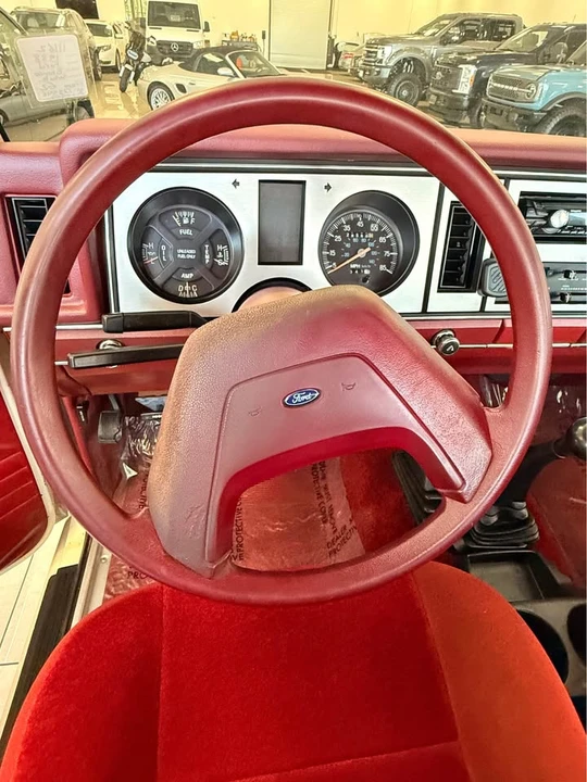 1988 Ford Bronco 4th Gen - Image 10 of 16