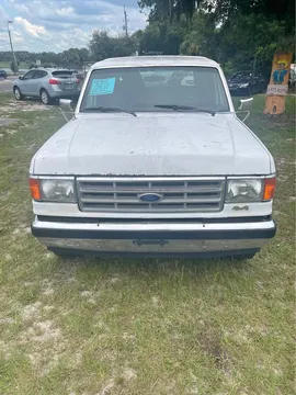 1988 Ford Bronco XLT Sport Utility 2D
