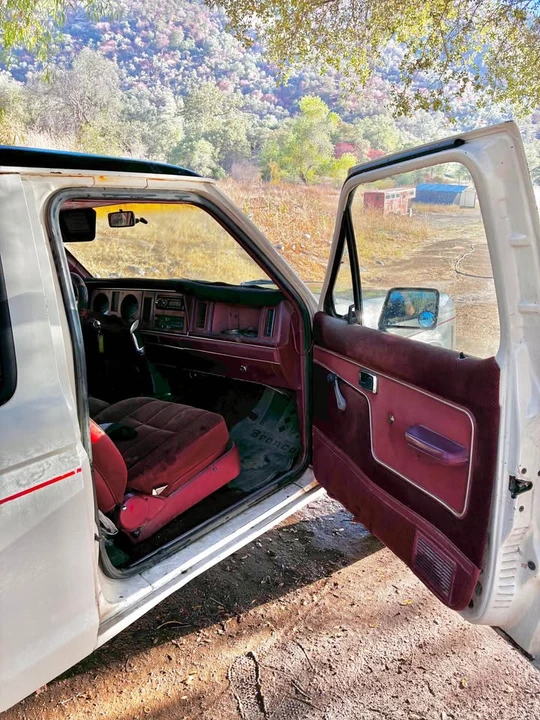 1988 Ford Bronco 4th Gen - Image 5 of 16