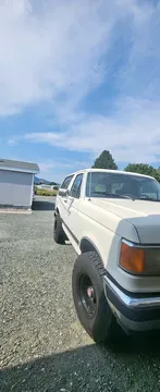 1988 Ford Bronco Sport Utility 2D