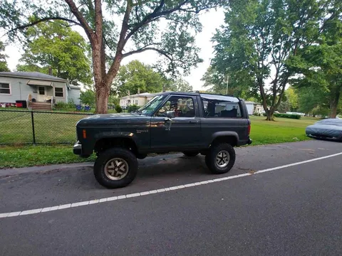1988 Ford Bronco Sport Utility 2D