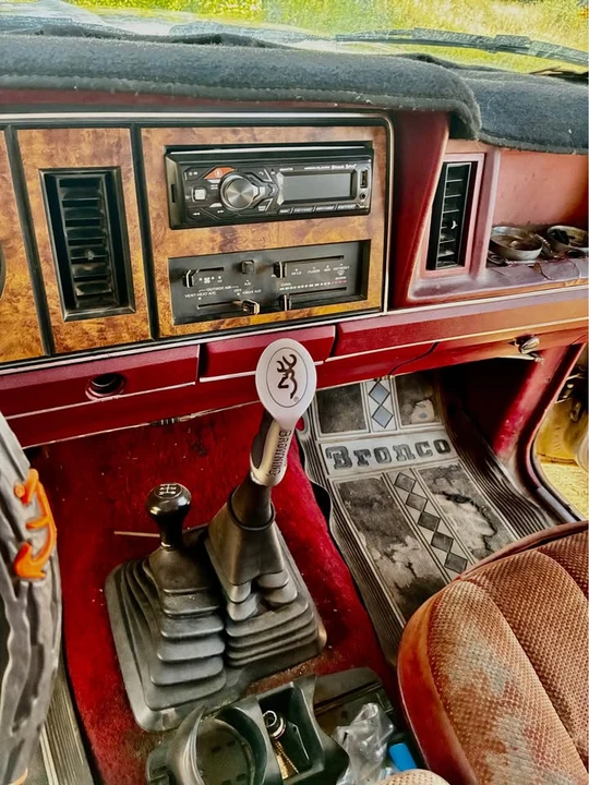 1988 Ford Bronco 4th Gen - Image 11 of 16