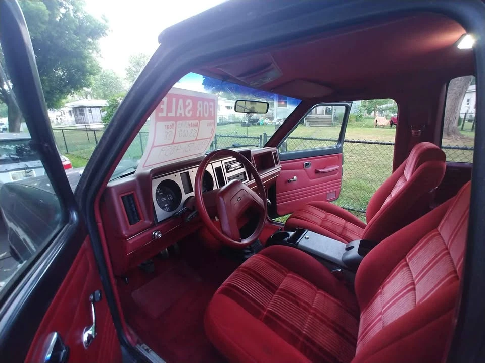 1988 Ford Bronco 4th Gen - Image 2 of 4