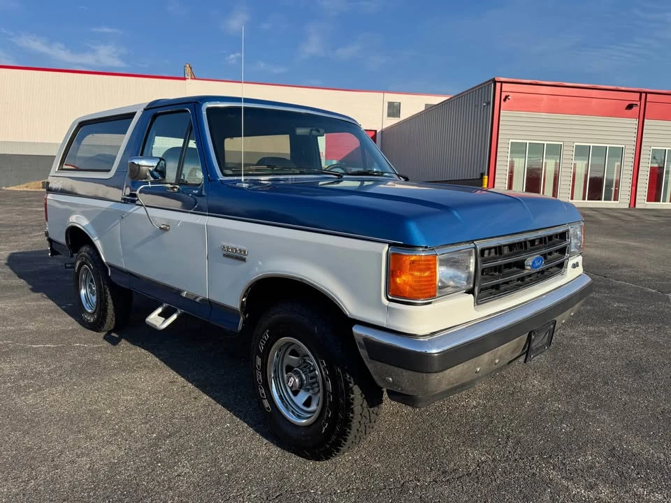 1988 Ford Bronco 4th Gen - Image 2 of 5