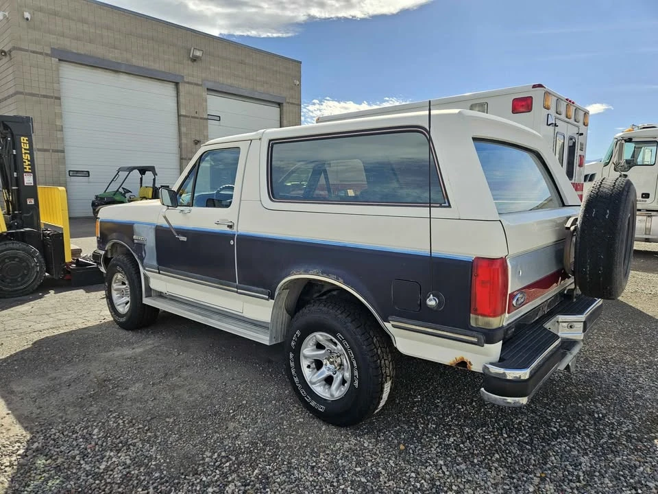 1988 Ford Bronco 4th Gen - Image 3 of 16