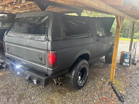 1988 Ford Bronco Sport Utility 2D