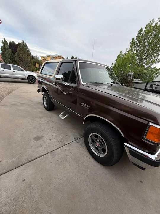 1988 Ford Bronco 4th Gen - Image 3 of 11
