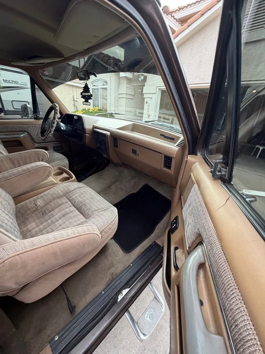 1988 Ford Bronco 4th Gen - Image 8 of 11
