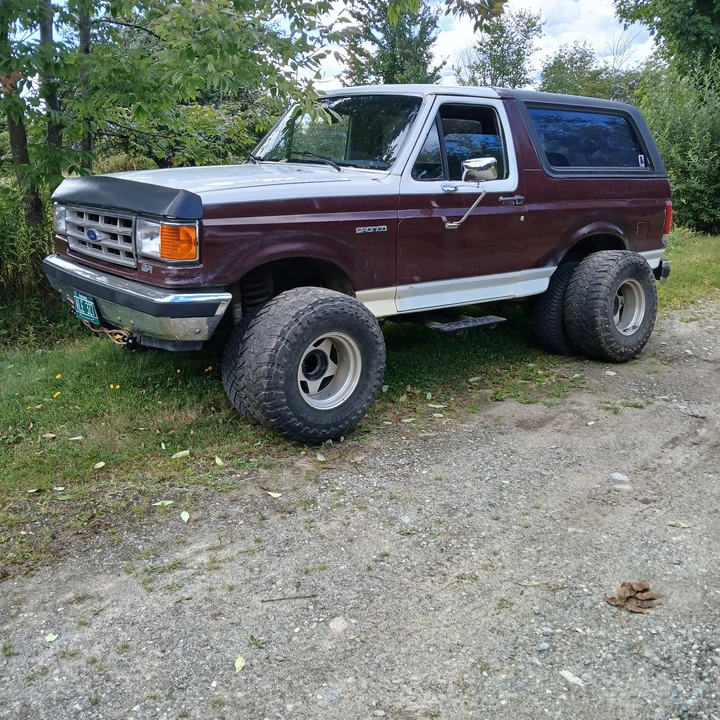 1988 Ford Bronco 4th Gen - Image 2 of 3