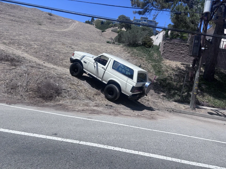 1988 Ford Bronco 4th Gen - Image 20 of 23
