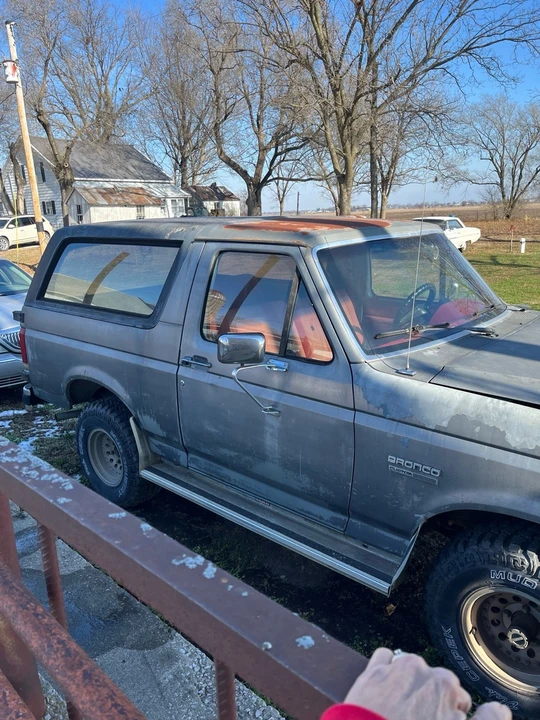 1988 Ford Bronco 4th Gen - Image 4 of 15