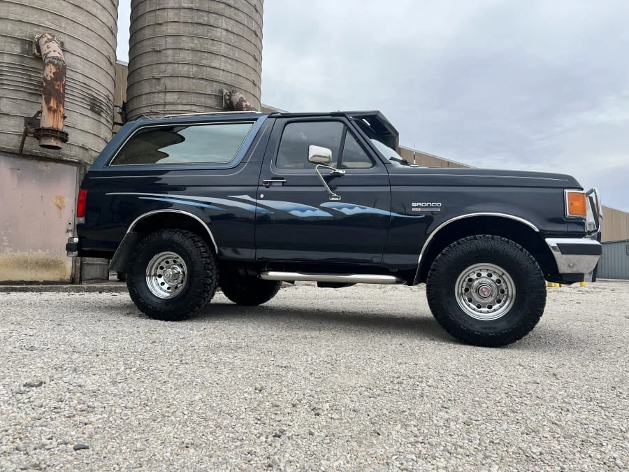 1988 Ford Bronco 4th Gen - Image 6 of 31