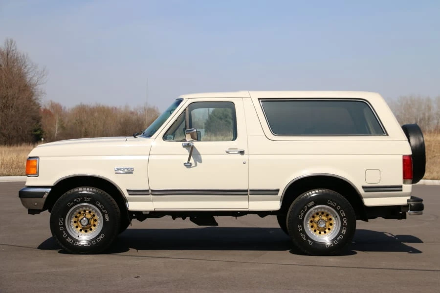 1988 Ford Bronco 4th Gen - Image 2 of 20