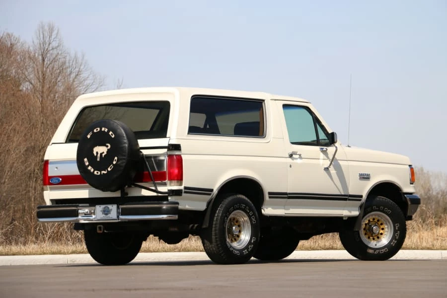 1988 Ford Bronco 4th Gen - Image 19 of 20
