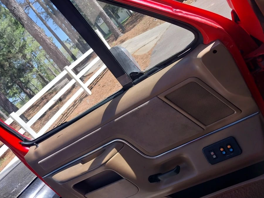 1988 Ford Bronco 4th Gen - Image 6 of 8
