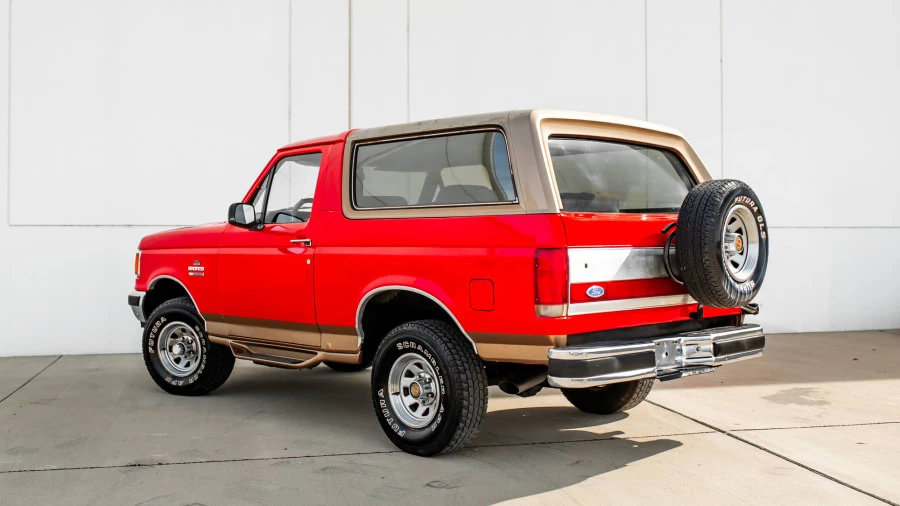 1988 Ford Bronco 4th Gen - Image 2 of 15