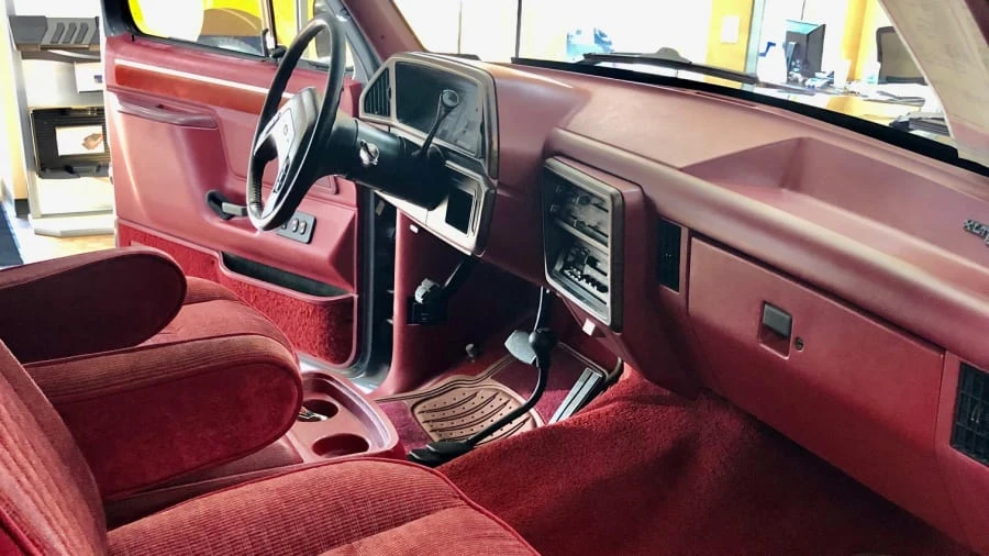 1988 Ford Bronco 4th Gen - Image 3 of 11