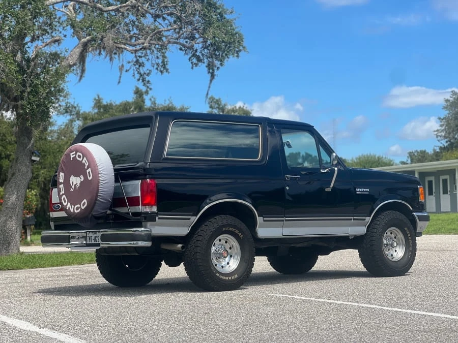 1988 Ford Bronco 4th Gen - Image 3 of 26