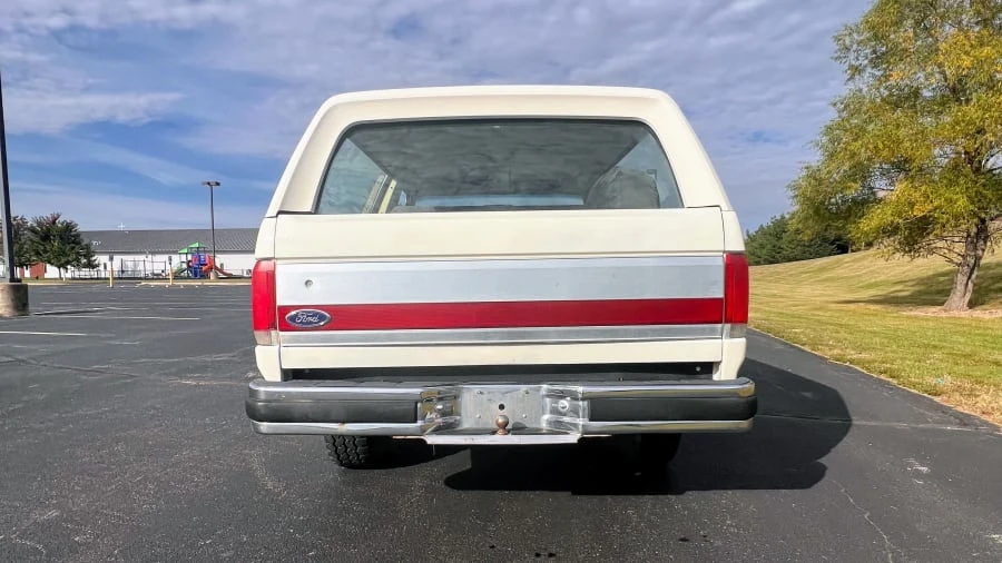 1988 Ford Bronco 4th Gen - Image 3 of 15