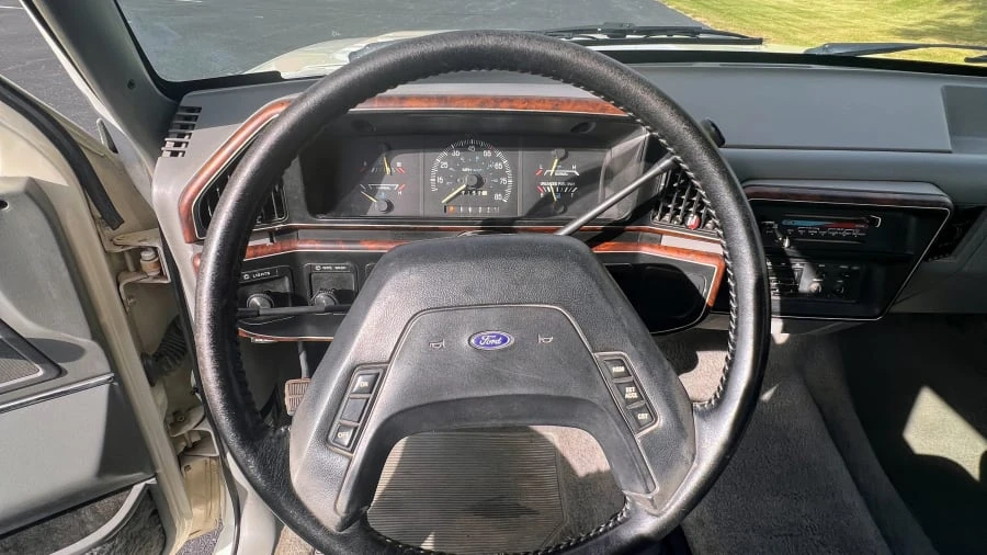1988 Ford Bronco 4th Gen - Image 5 of 15
