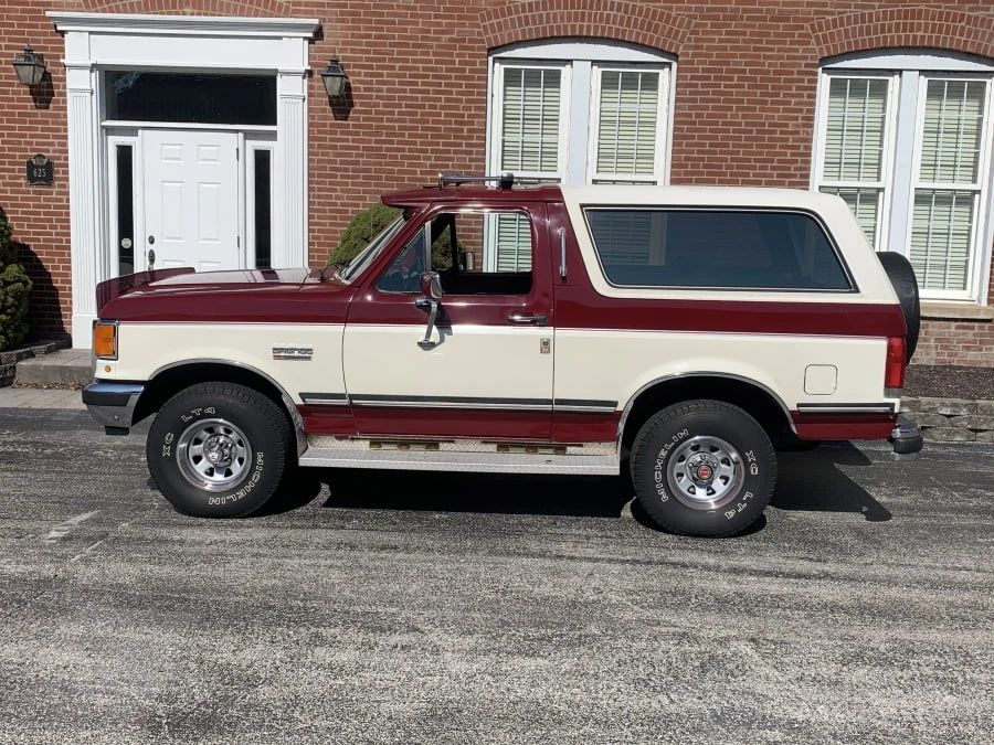 1988 Ford Bronco 4th Gen - Image 2 of 8